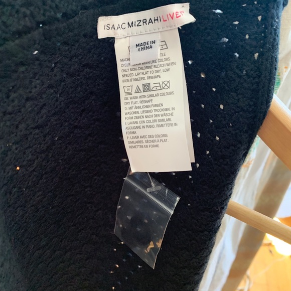 Isaac Mizrahi Live! Black Circle Scarf - Picture 3 of 4